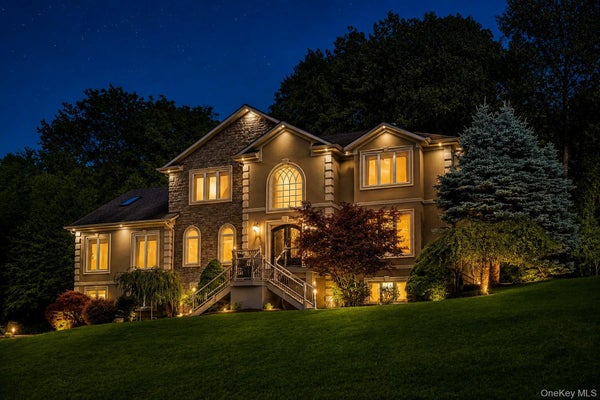 6 CHEESECOTE LN, POMONA, NY 10970 - Image 87bba3ff1eb637b062ecb657c345c4fb/1970127629