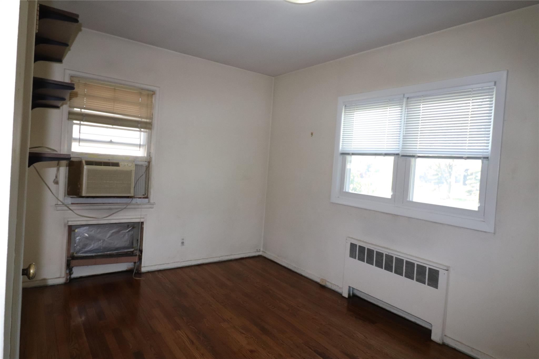 833 Dogwood Avenue, West Hempstead, New York image 14
