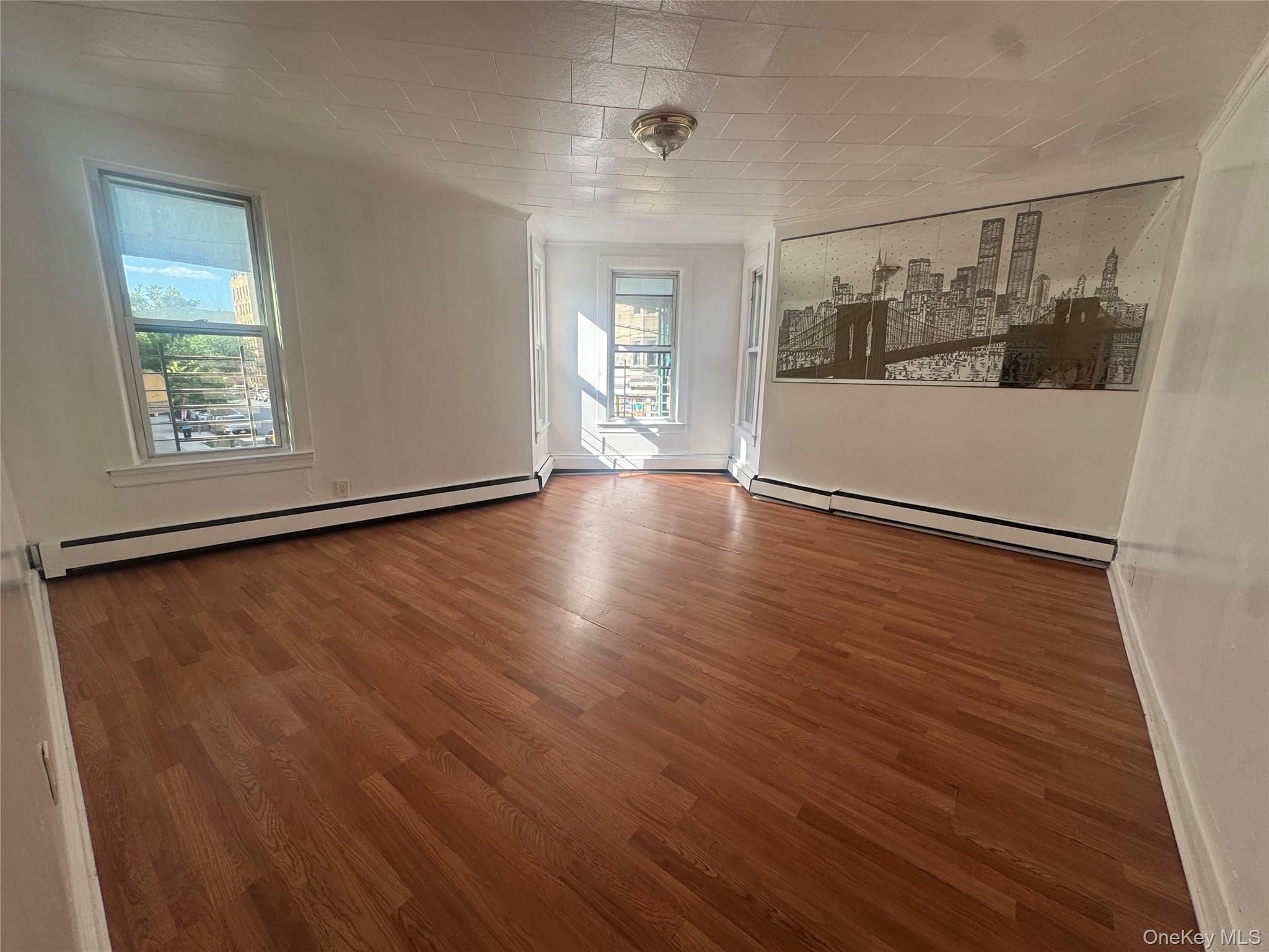 10124 Jamaica Avenue - Photo 2