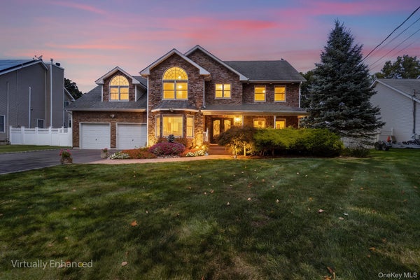 155 LITTLE PLAINS RD, HUNTINGTON, NY 11743 - Image 87c765b57520ea25b2023eba76fe3dd9/3852593347