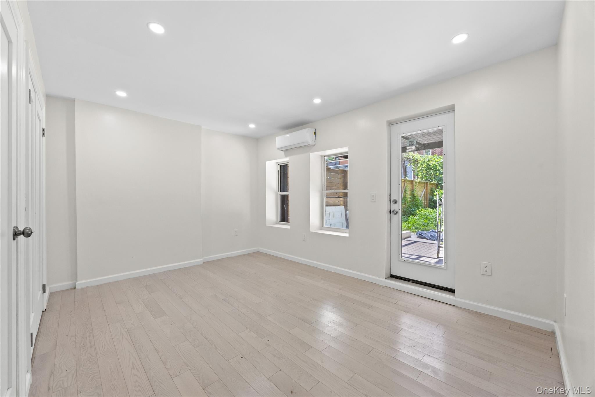 83A Cooper Street