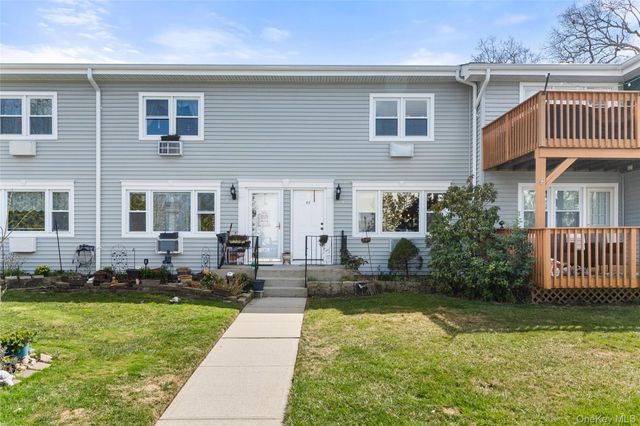 62 Finch Lane 62