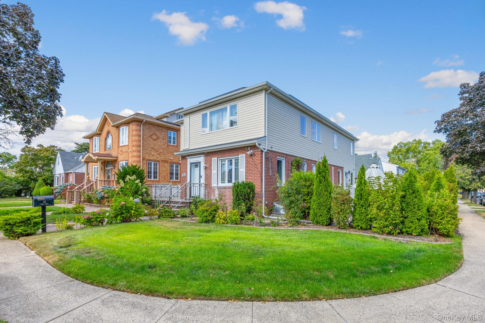 18 Rose Lane