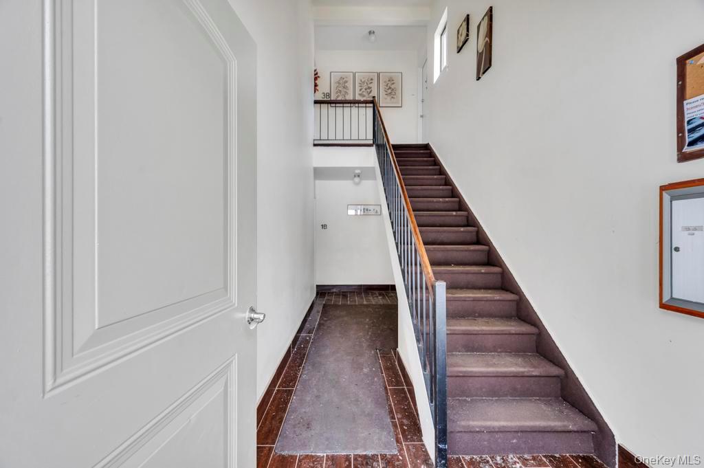 73 Richmond Boulevard 3B