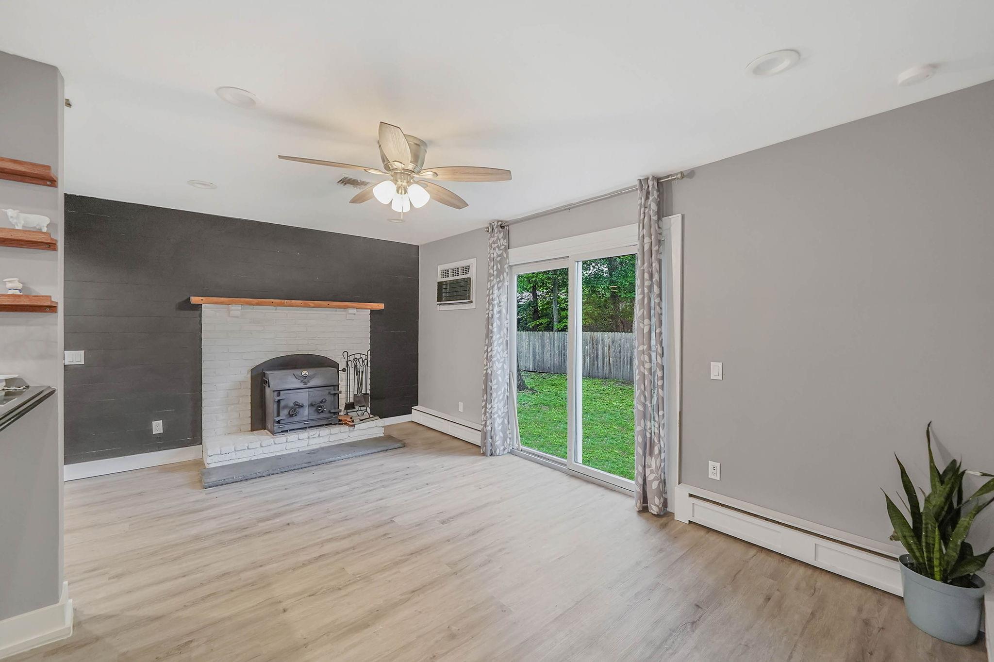 121 Tyler Avenue, Miller Place, New York image 12