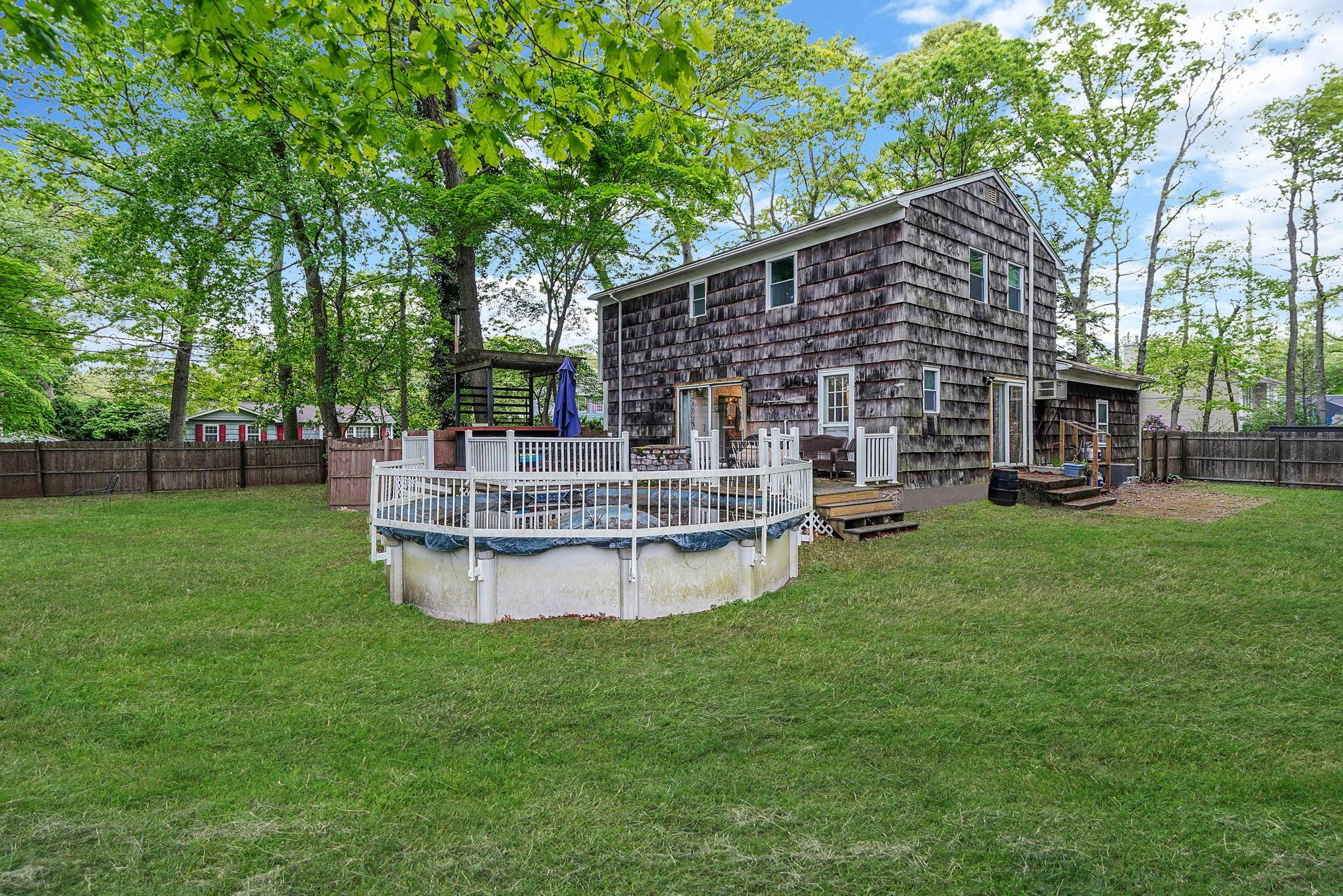 121 Tyler Avenue, Miller Place, New York image 27