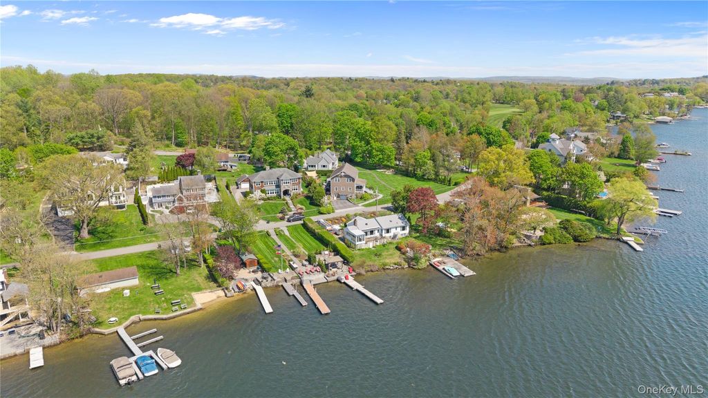 Photo of 26 Averill Drive, Mahopac, NY 10541 (MLS # 984441)