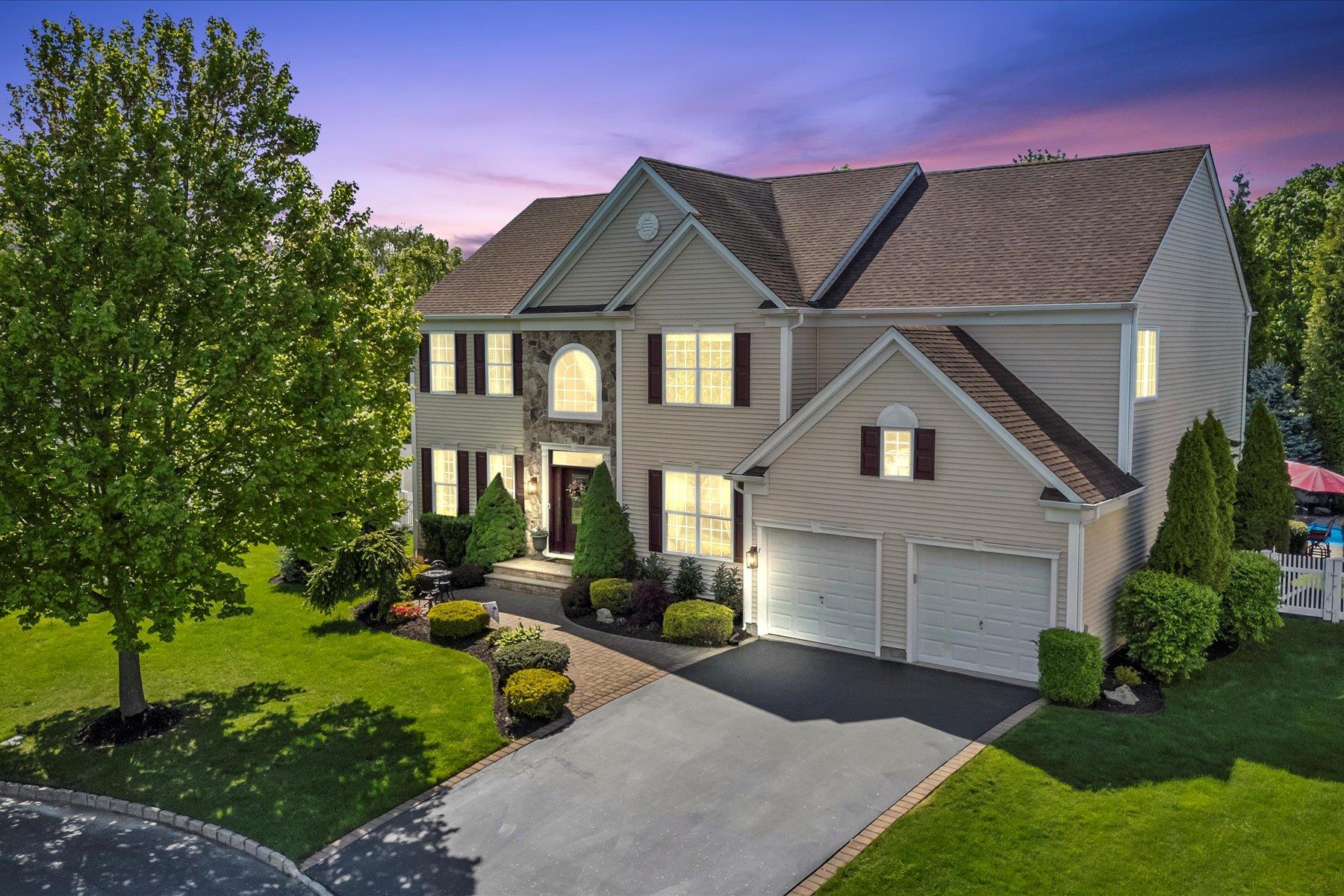 7 Moreland Court, Mount Sinai, New York image 2