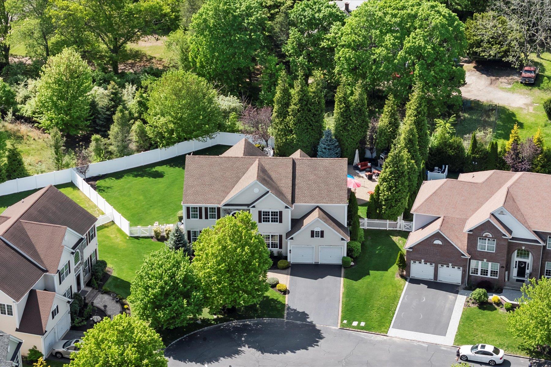 7 Moreland Court, Mount Sinai, New York image 40