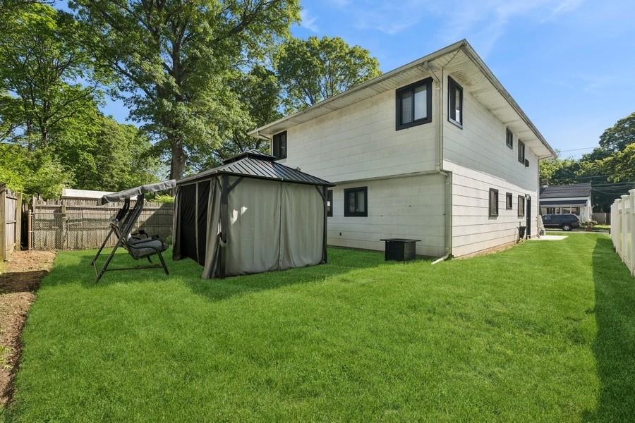 976 Erie Road, West Hempstead, New York image 24