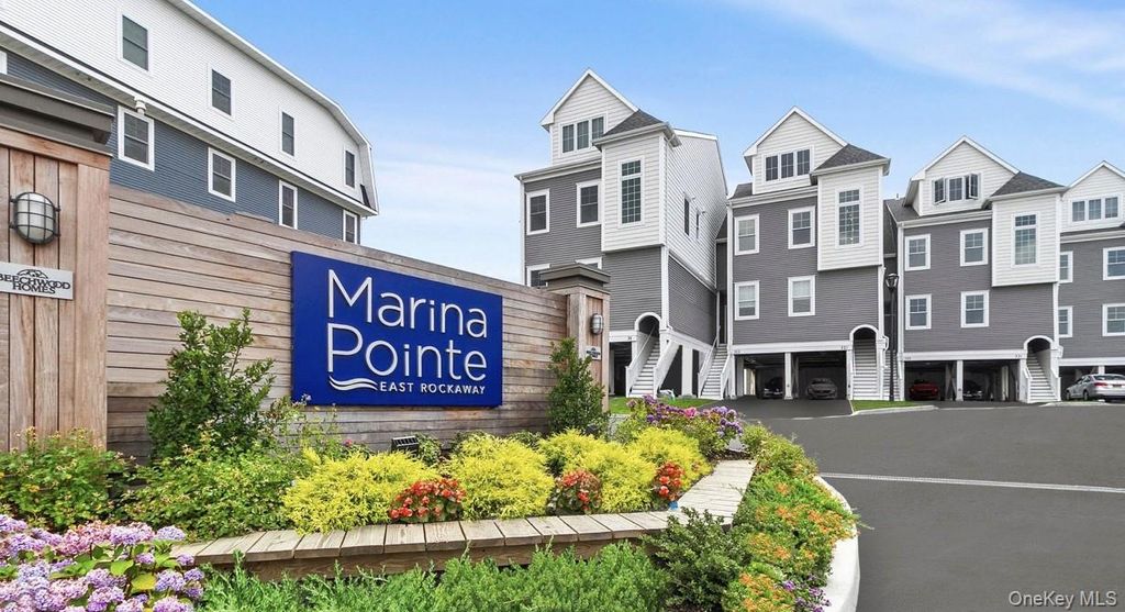 Photo of 121 Marina Pointe Drive #121, East Rockaway, NY 11518 (MLS # 946618)