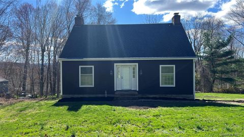 79 Brandy Lane Wappingers Falls NY 12590