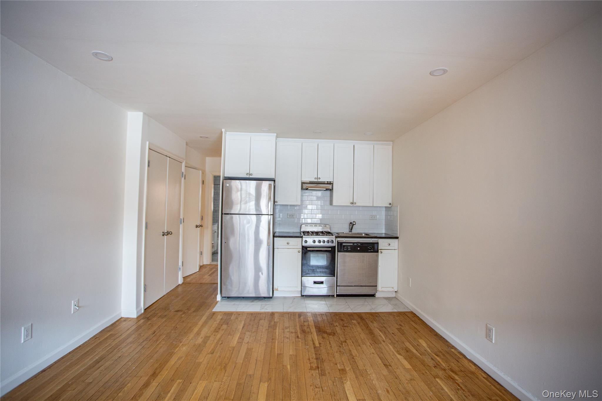 765 Shore Road 1L