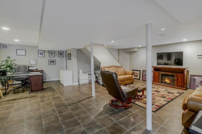 128 Sunny Hill Drive, East Norwich, New York image 20