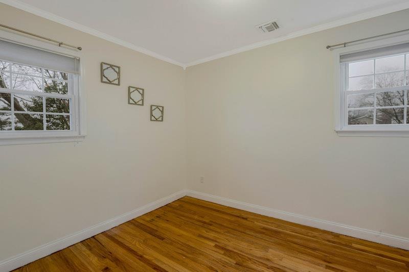 128 Sunny Hill Drive, East Norwich, New York image 23