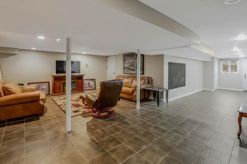 128 Sunny Hill Drive, East Norwich, New York image 19