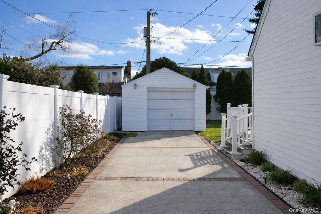 Photo of 1696 Francis Drive, East Meadow, NY 11554 (MLS # 951937)