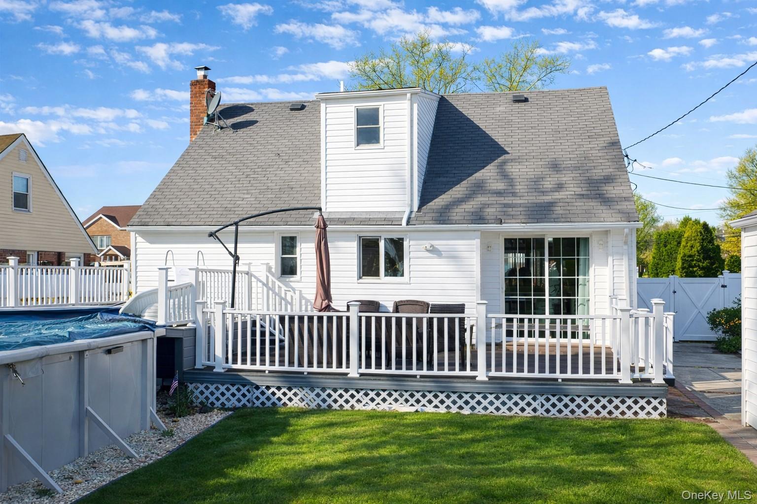 1696 Francis Drive - Photo 3