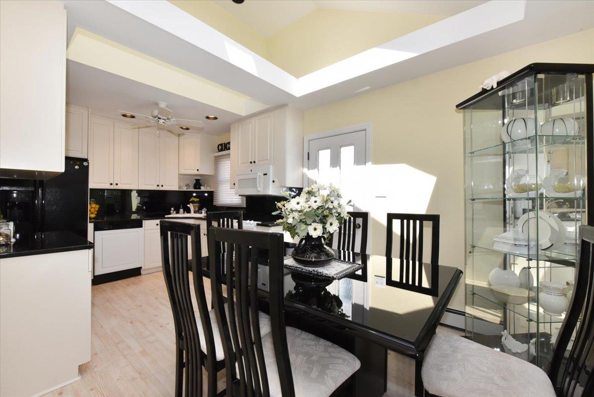 185 N 3rd Street, Bethpage, New York image 11