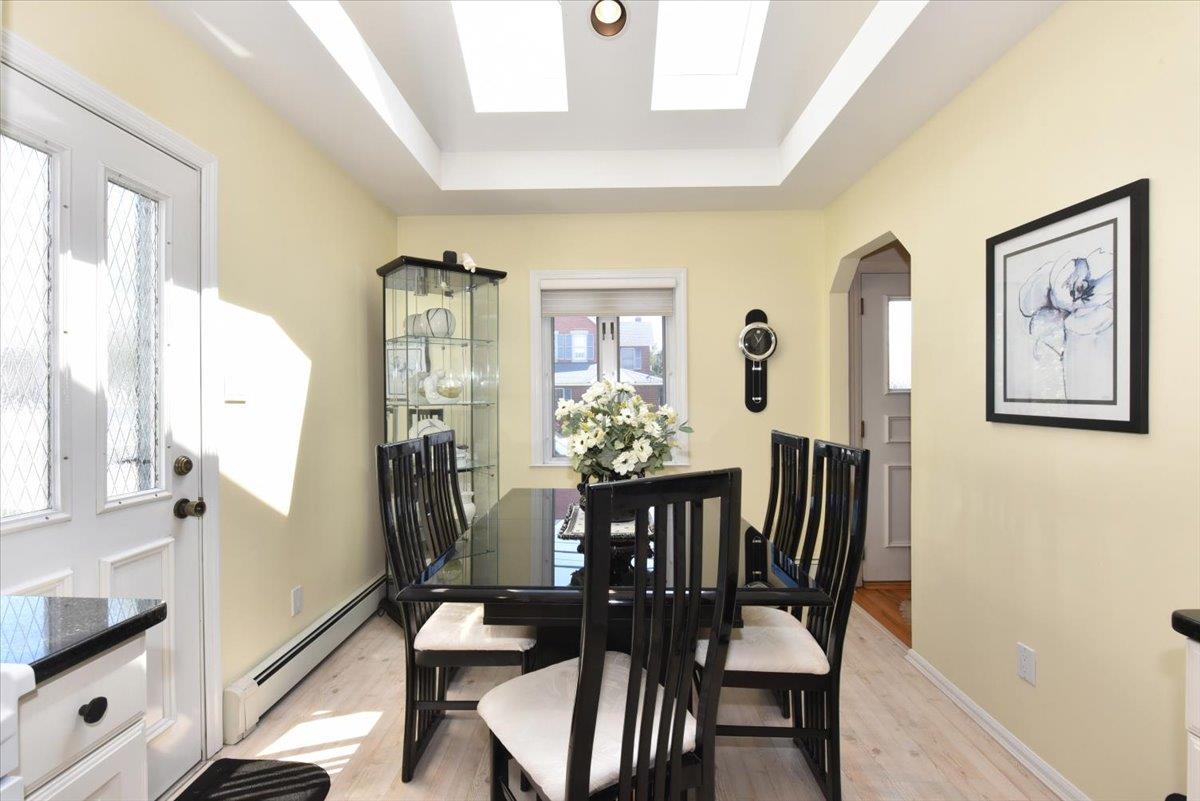 185 N 3rd Street, Bethpage, New York image 9
