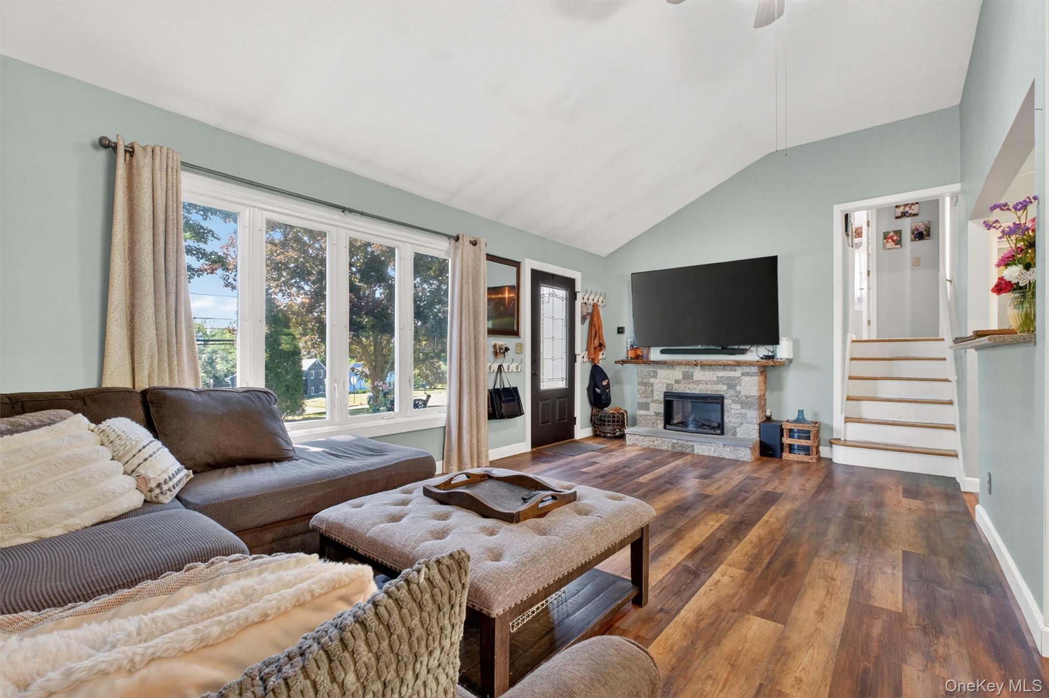 13 Clarkview Road