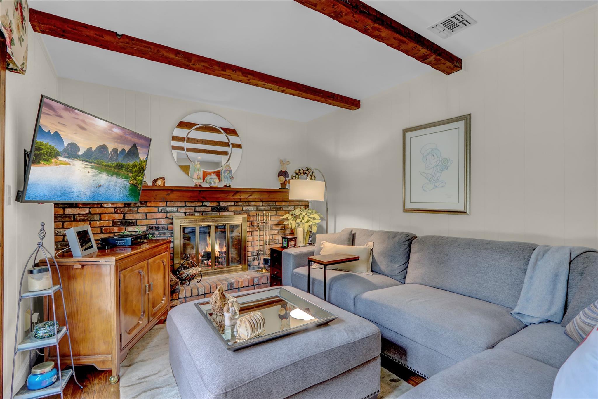 112 Norton Drive, East Northport, New York image 8