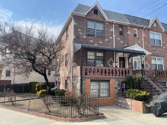 Property for Sale at Newtown Road, Astoria, Queens, NY - Bedrooms: 4 
Bathrooms: 2  - $1,399,000