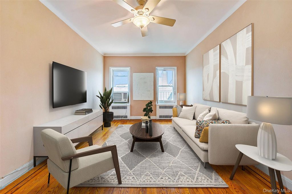 Photo of 110-55 72 Road #601, Forest Hills, NY 11375 (MLS # 964591)