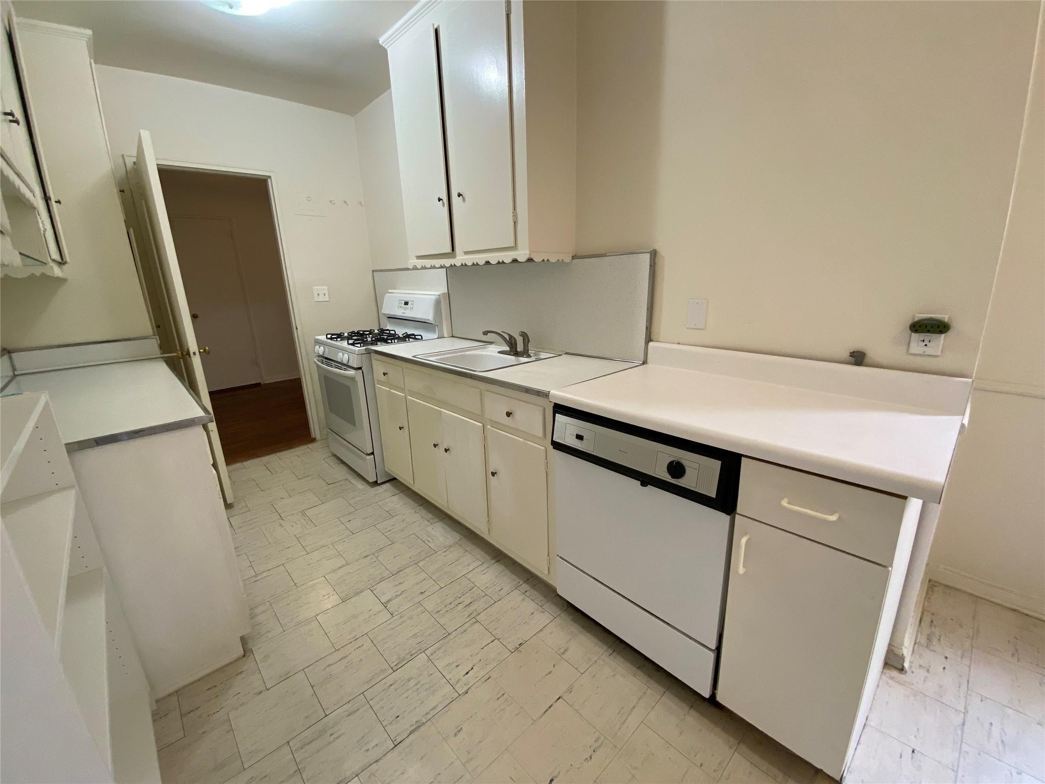 501 Riverdale Avenue #6L, Yonkers, New York image 11