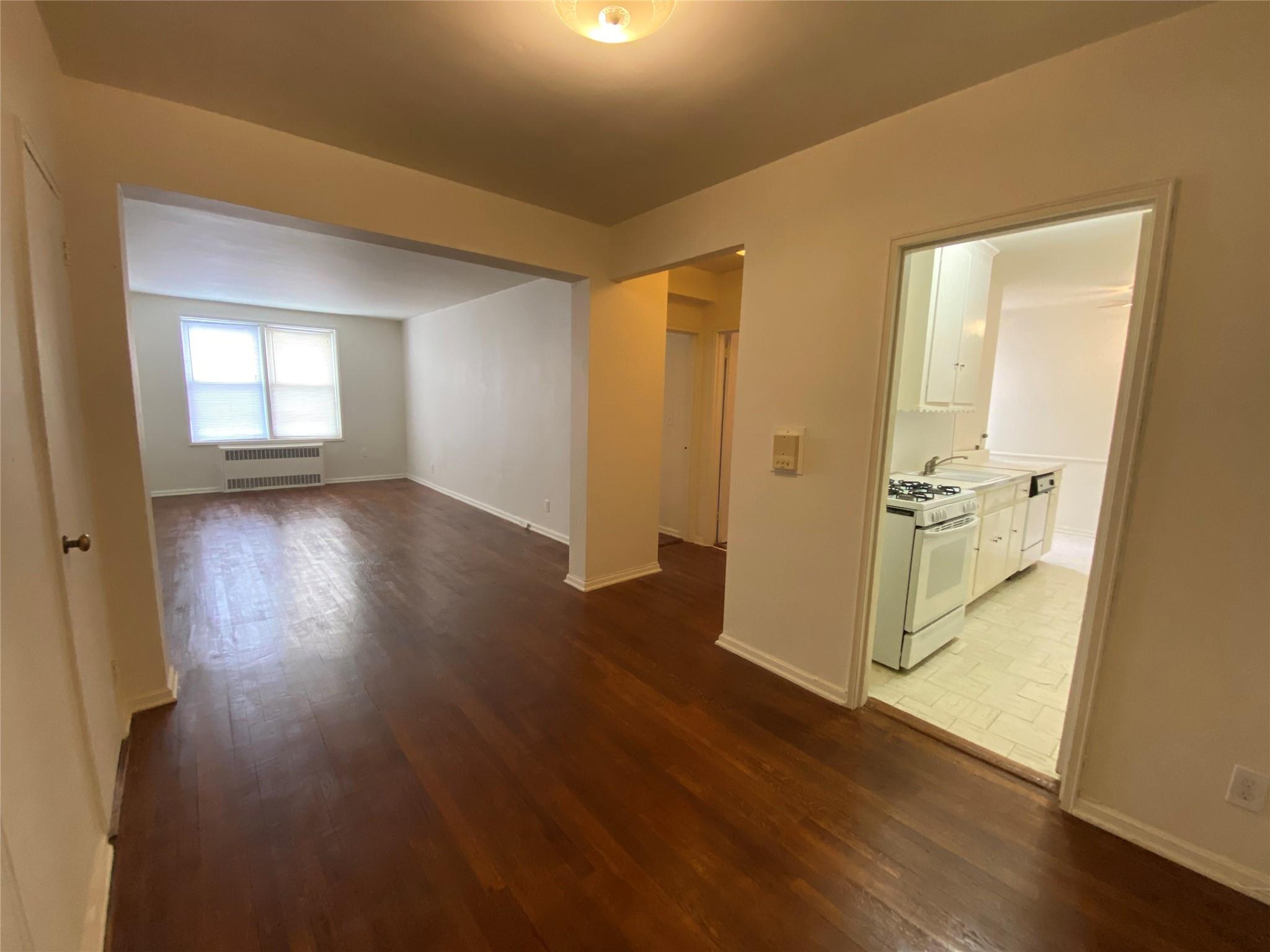 501 Riverdale Avenue #6L, Yonkers, New York image 2