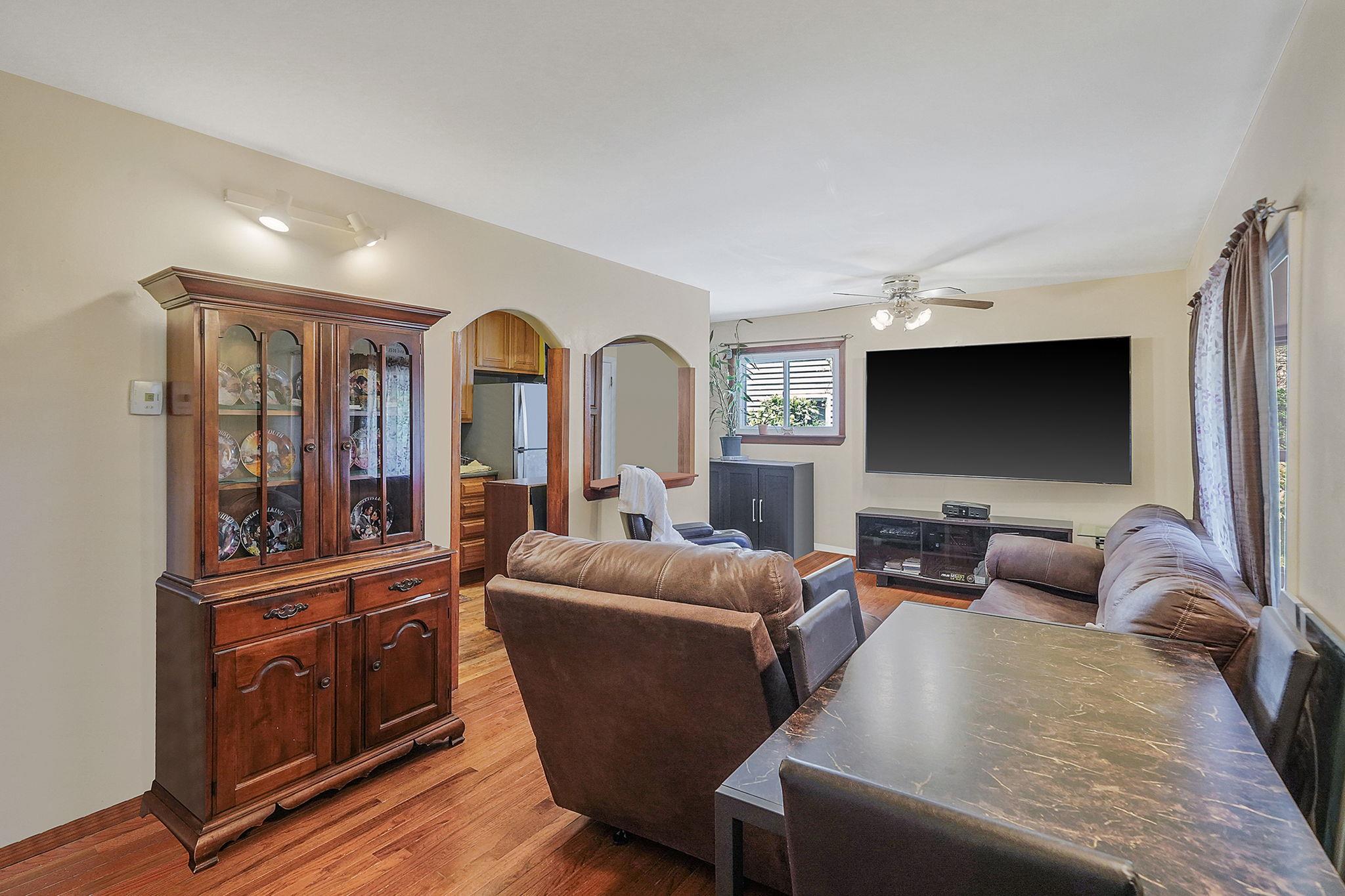 72 Wendy Drive, Farmingville, New York image 3
