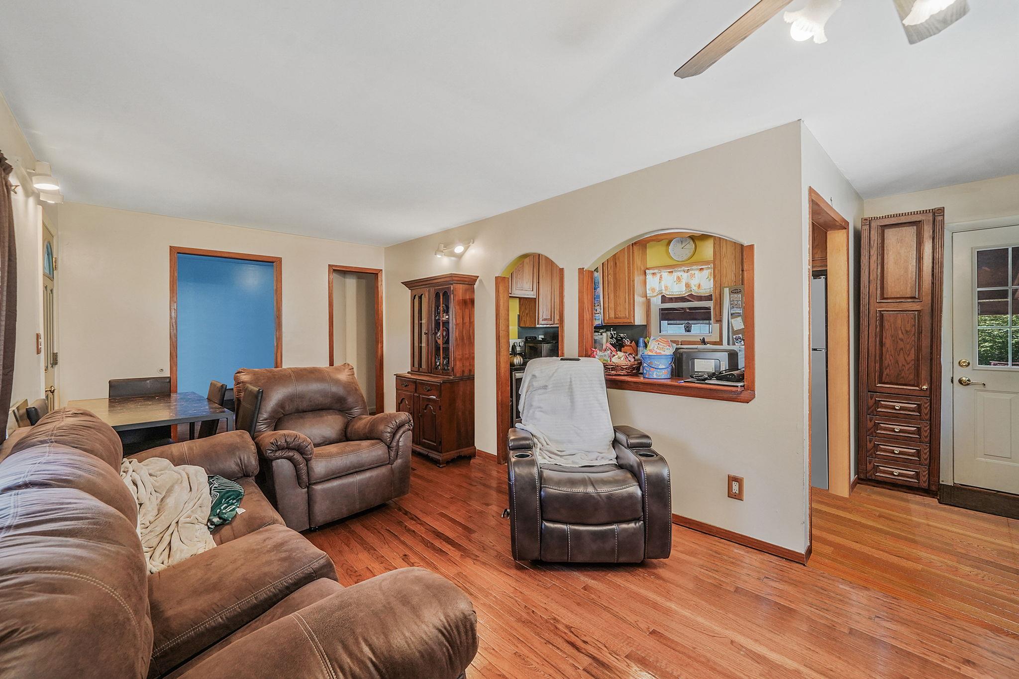 72 Wendy Drive, Farmingville, New York image 5