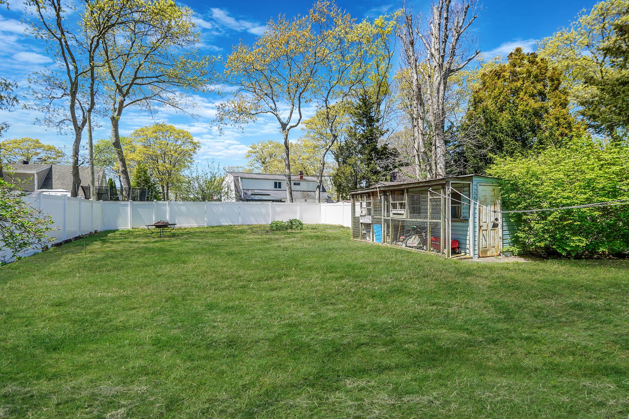 72 Wendy Drive, Farmingville, New York image 21