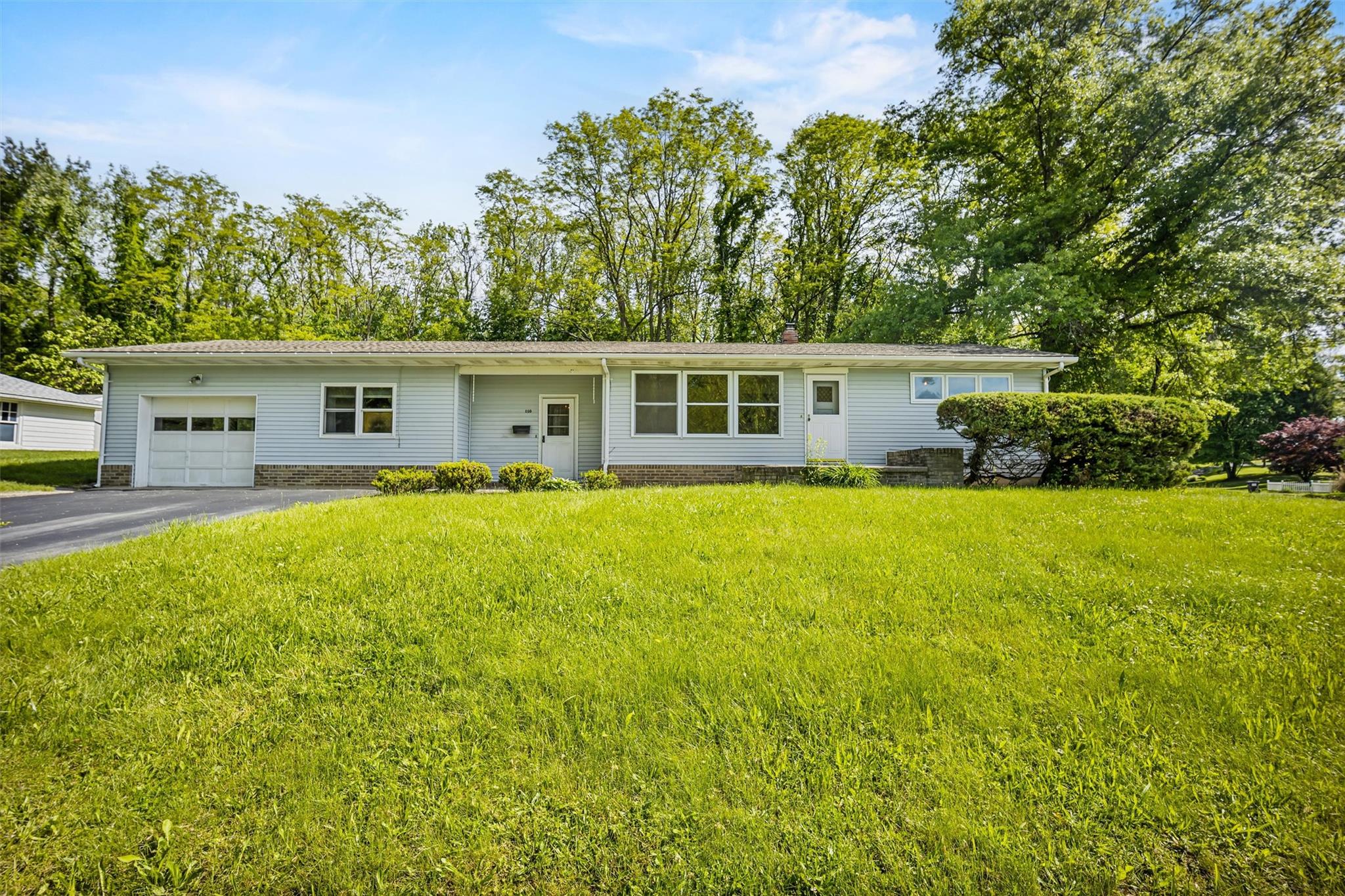 110 Coldenham Road, Walden, New York image 1
