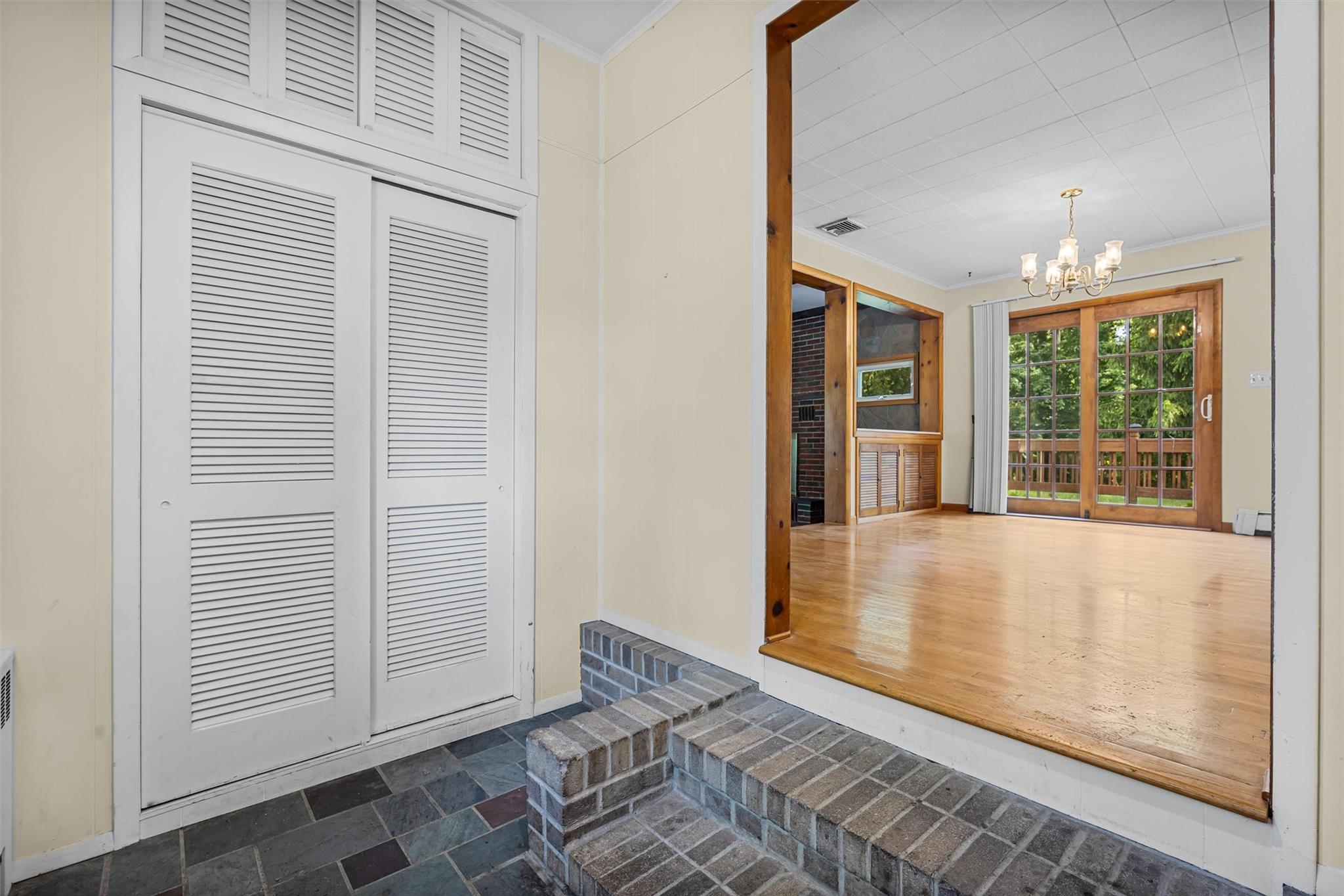 110 Coldenham Road, Walden, New York image 4
