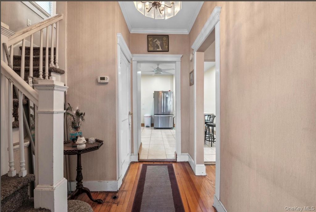 Photo of 5 Cedar Avenue, Farmingdale, NY 11735 (MLS # 953242)