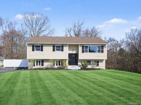 11 Richard Road Mahopac NY 10541