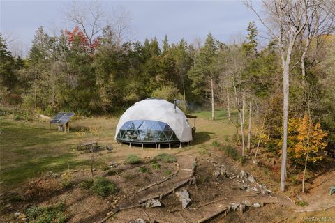 105 Sand Hill Road Dover Plains NY 12522