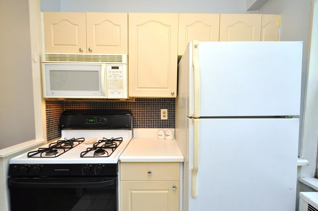 Scarsdale, New York 10583, United States, 1 Bedroom Bedrooms, ,1 BathroomBathrooms,Residential,Active,125717