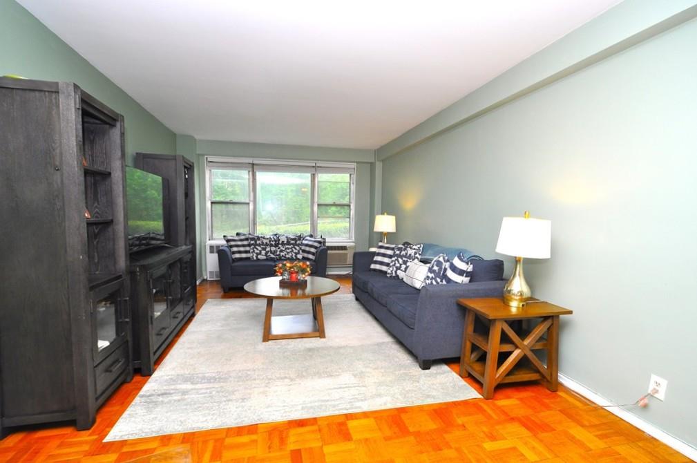 281 Garth Road A2K