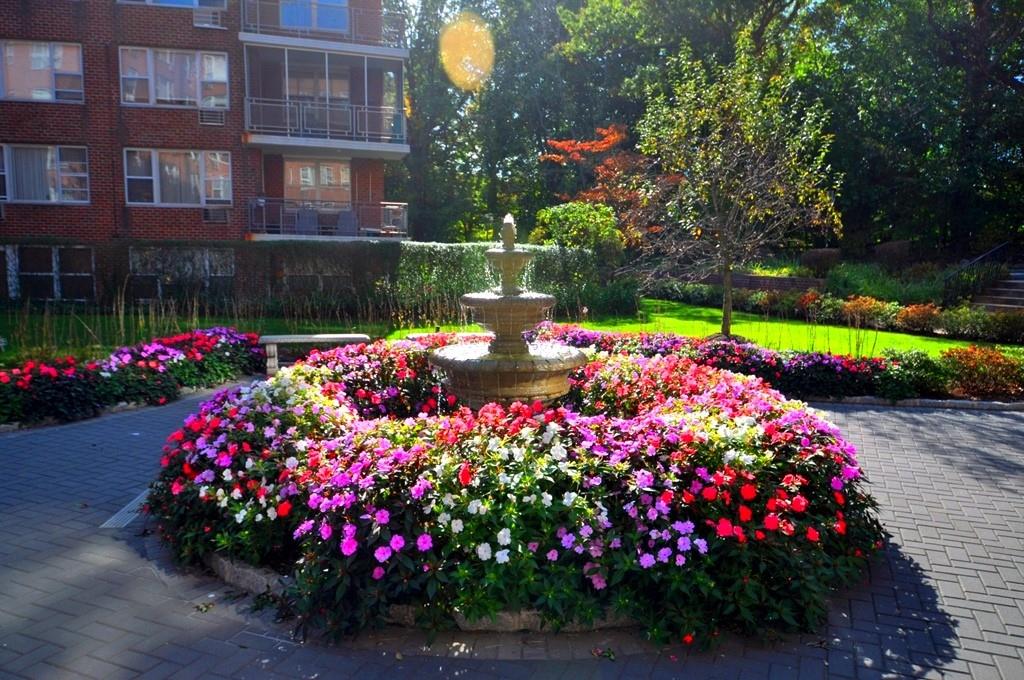 Scarsdale, New York 10583, United States, 1 Bedroom Bedrooms, ,1 BathroomBathrooms,Residential,Active,125717