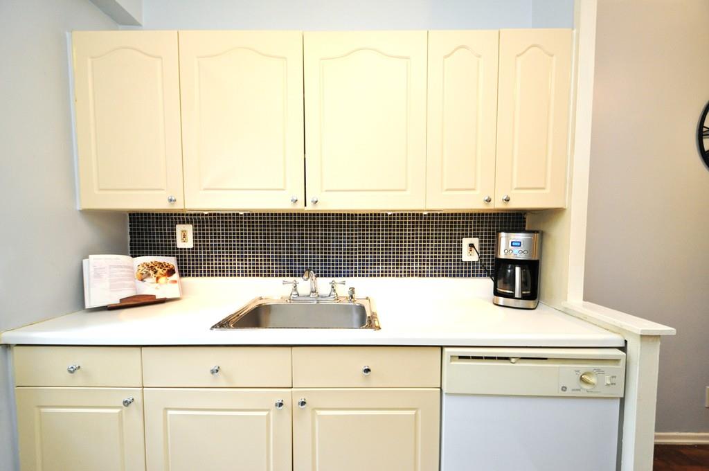 Scarsdale, New York 10583, United States, 1 Bedroom Bedrooms, ,1 BathroomBathrooms,Residential,Active,125717