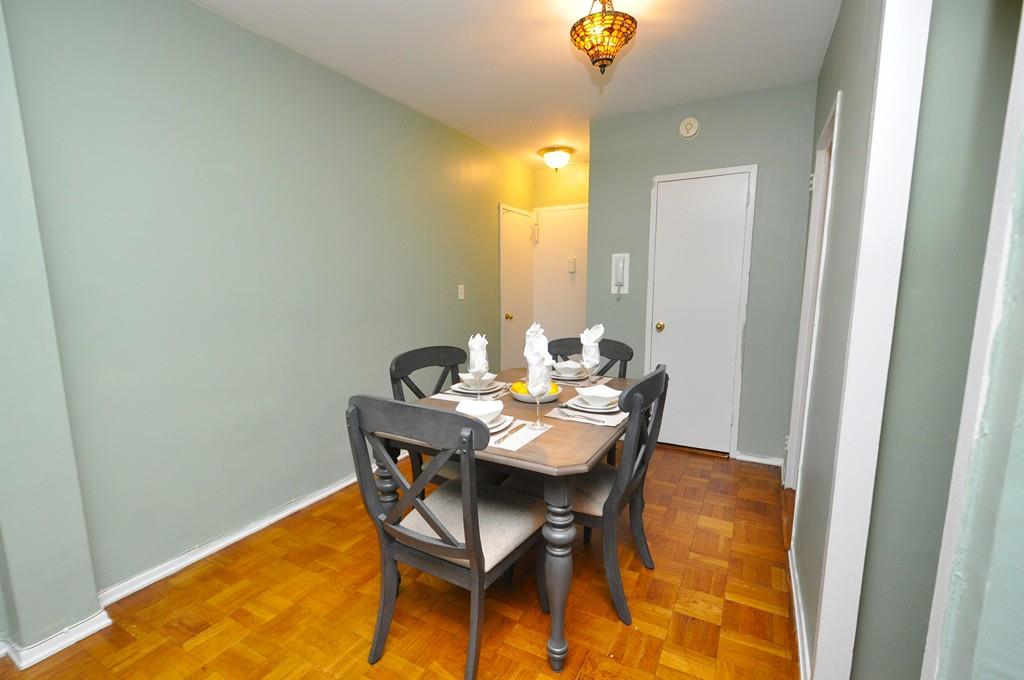 Scarsdale, New York 10583, United States, 1 Bedroom Bedrooms, ,1 BathroomBathrooms,Residential,Active,125717