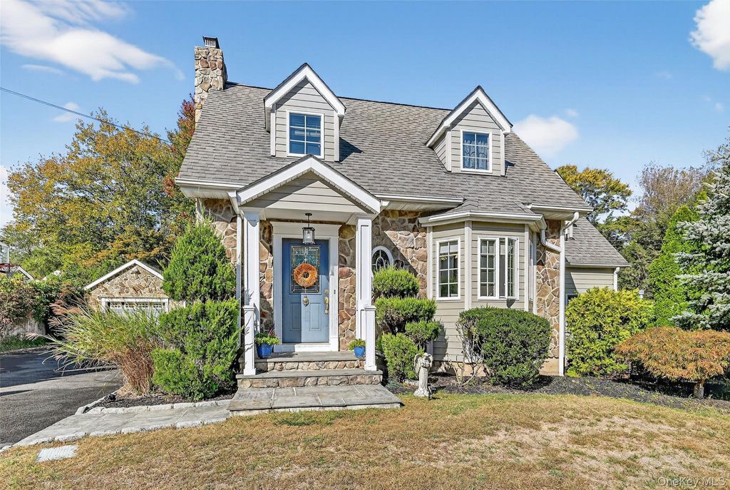 Photo of 60 S Nauraushaun Road, Pearl River, NY 10965 (MLS # 917155)