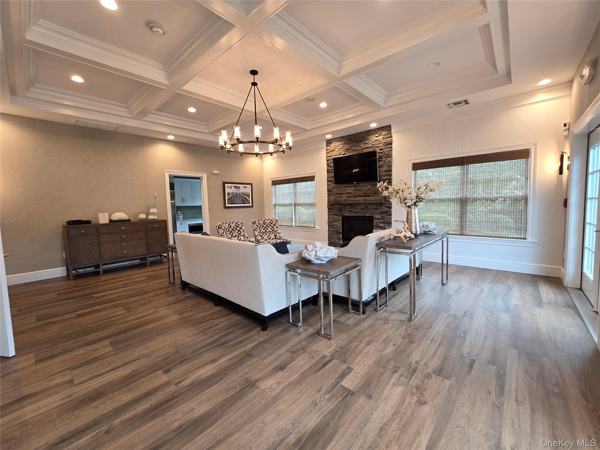 1 Village Green Drive 1