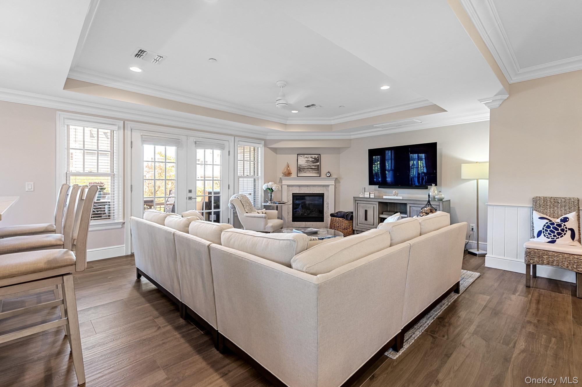 1 Village Green Drive 1