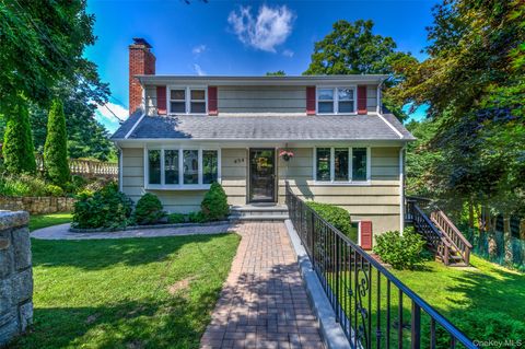 454 Swanson Drive Thornwood NY 10594