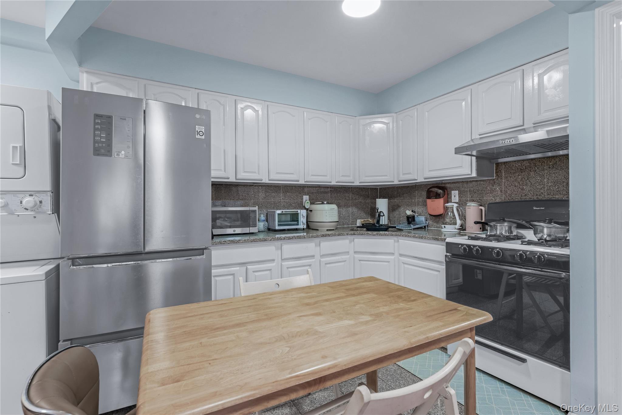 35-06 Leavitt Street 3K