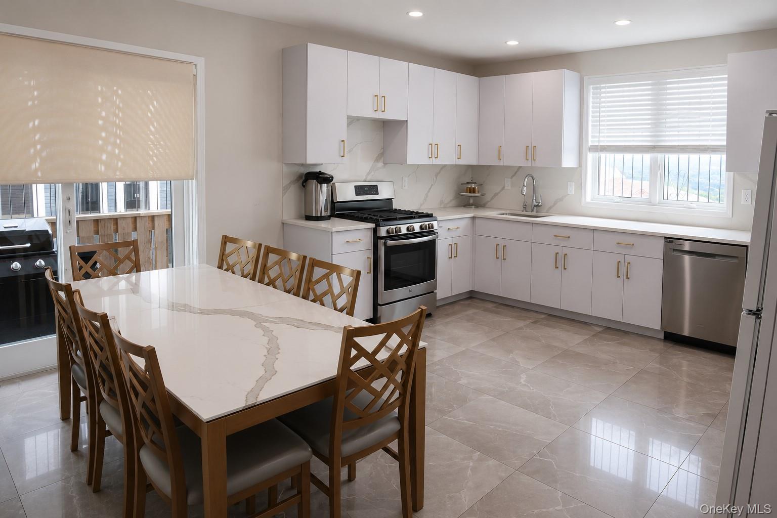 23 Chevron Road 302
