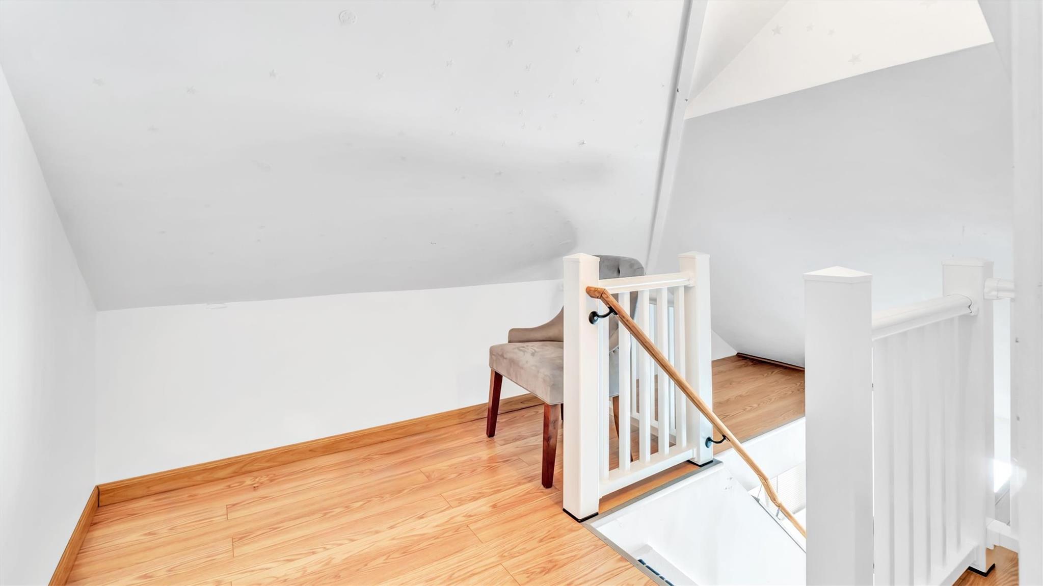 143 Hallock Street, Riverhead, New York image 26
